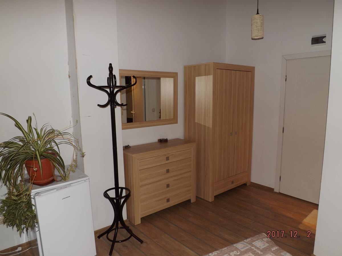 Faina Guest House 레조보 외부 사진
